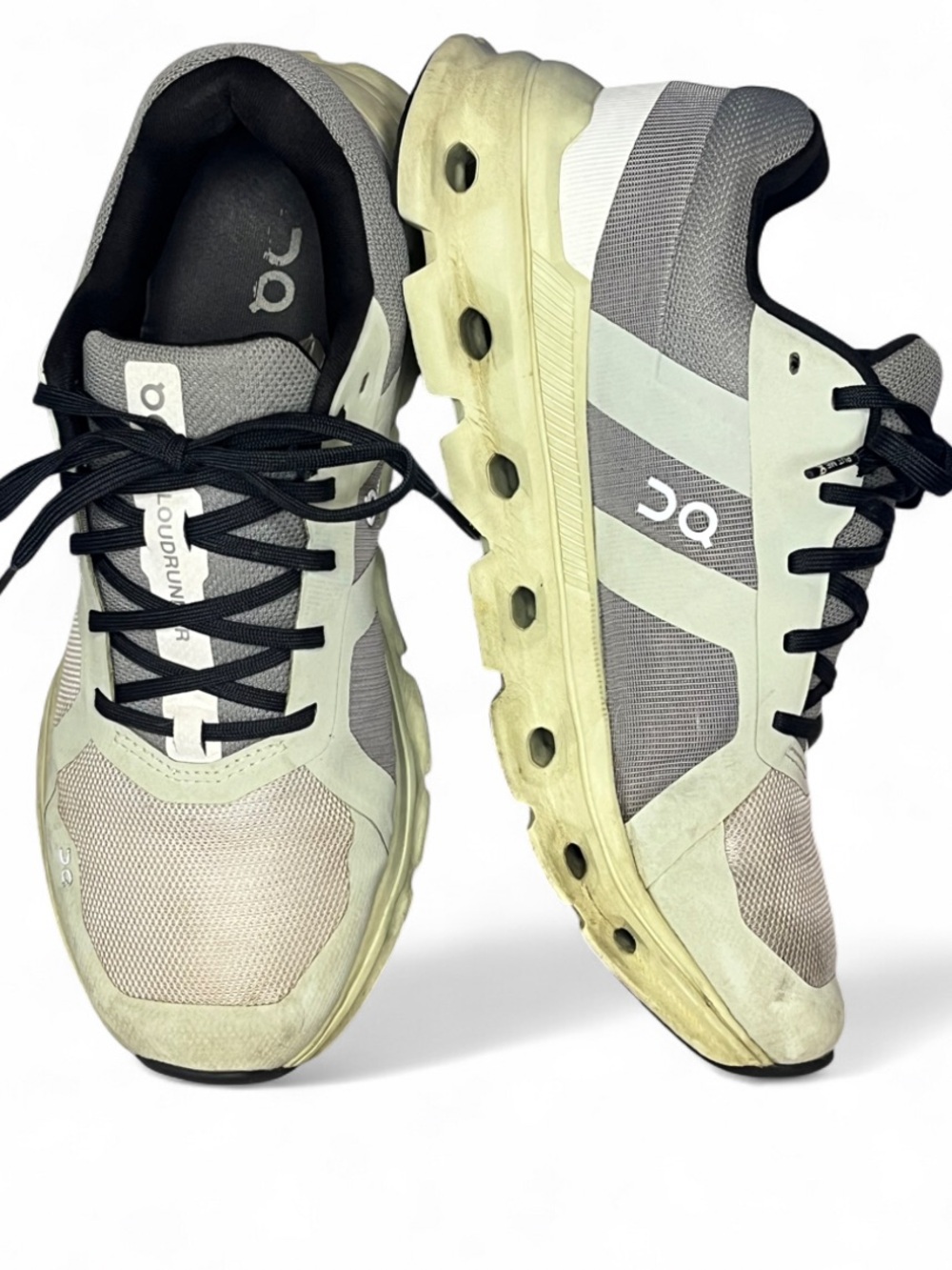 On Cloudrunner On Cloud Women's 9.5 Athletic Running Shoes - FROST ALOE SNEAKERS